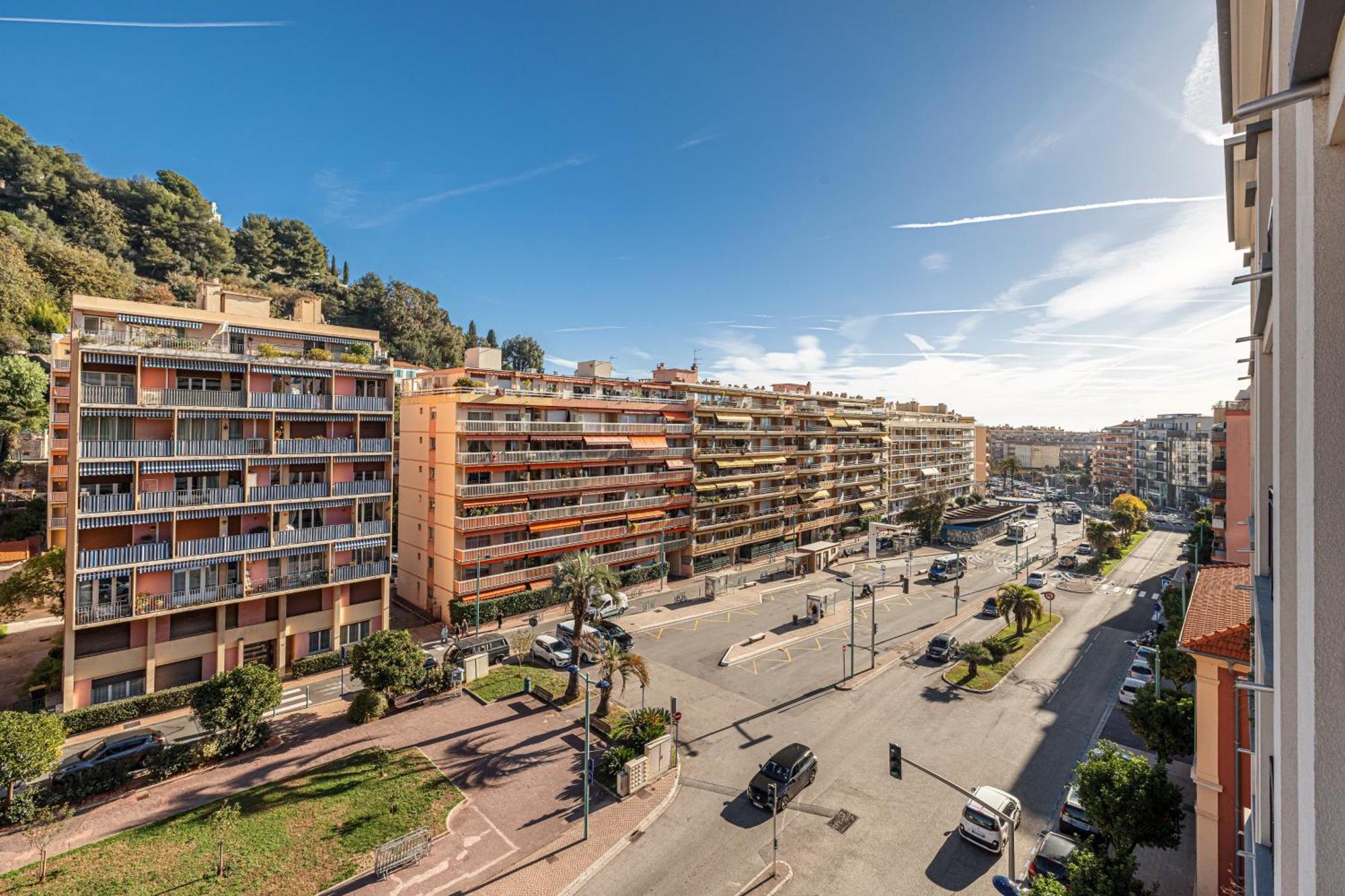 Intercontinental Superbe Appartement Avec Piscine Menton Exterior foto