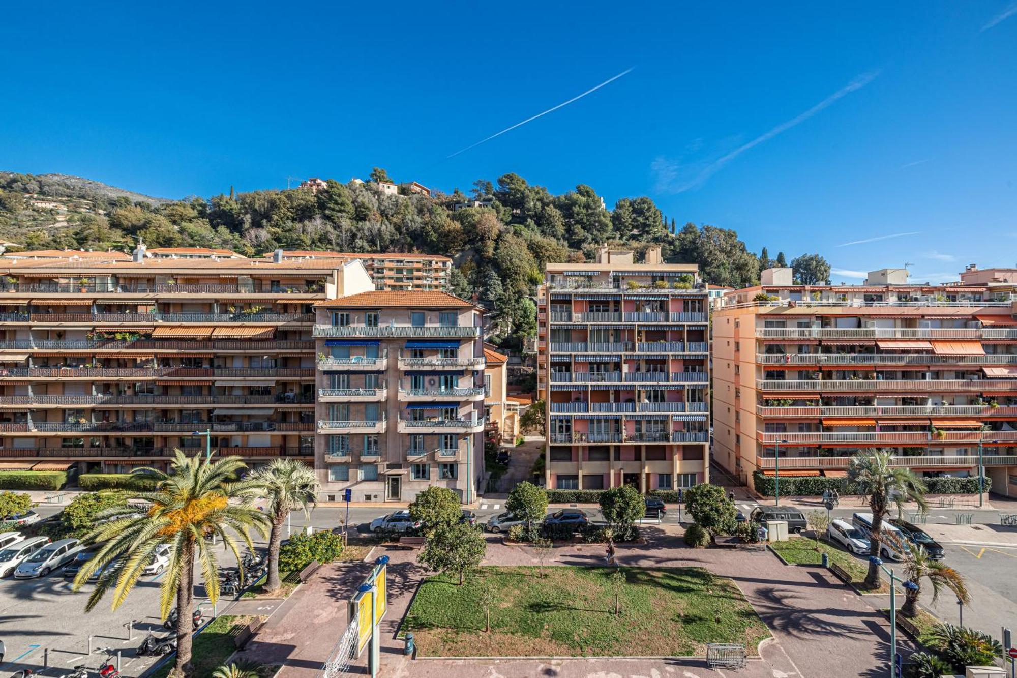 Intercontinental Superbe Appartement Avec Piscine Menton Exterior foto